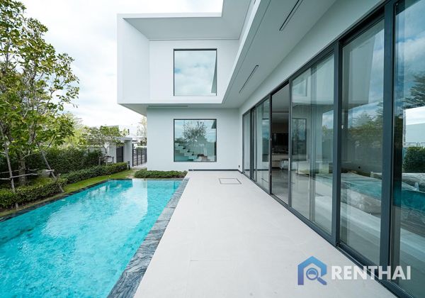Villa 3 beds. 450 sq.m. - photo 1