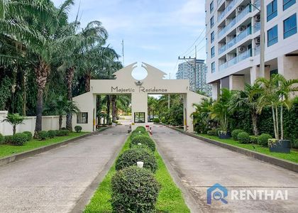 Majestic Residence Pratumnak - фото 1
