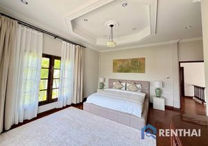 House 3 beds. 420 sq.m. - photo 2