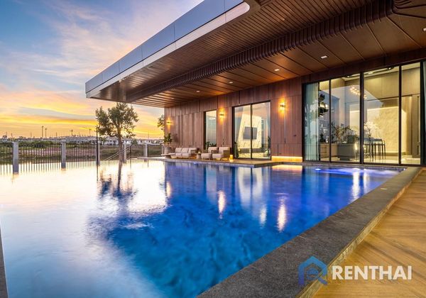 House 6 beds. 989 sq.m. - photo 1