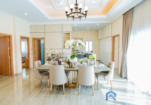 House 3 beds. 266 sq.m. - photo 4
