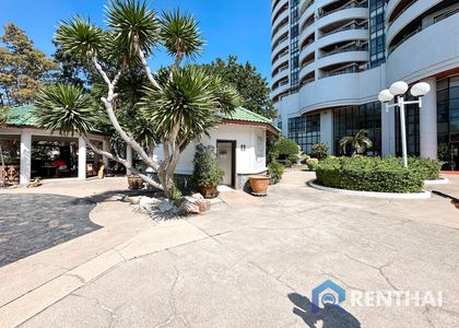 Krisda Golden Condotel Cliff and Park - photo 8