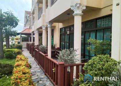 Royal Park Village - photo 10