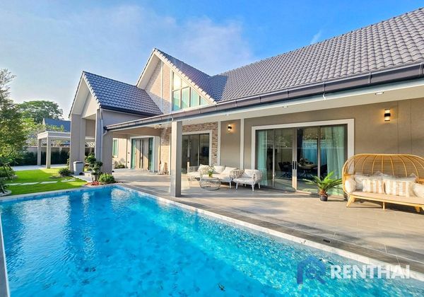 House 4 beds. 270 sq.m. - photo 1