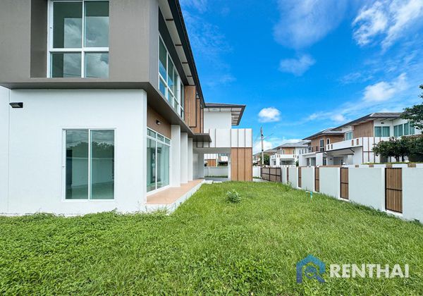 House 3 beds. 305 sq.m. - photo 2