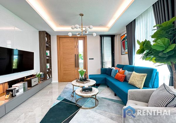 House 4 beds. 215 sq.m. - photo 2