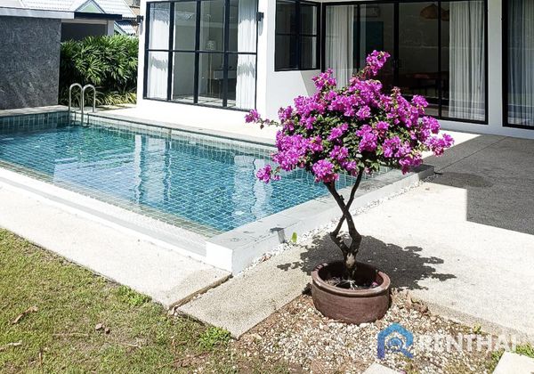 Villa 4 beds. 555 sq.m. - photo 2