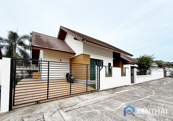 House 3 beds. 270 sq.m. - photo 1