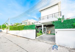 House 3 beds. 288 sq.m. - photo 3