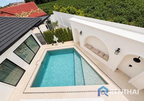 House 3 beds. 220 sq.m. - photo 1
