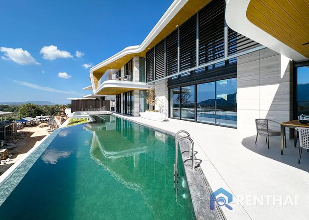 Villa 5 beds. 584 sq.m. - photo 1