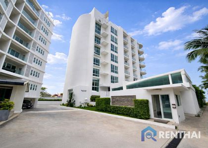 Beachfront Jomtien Residence - รูปภาพ 4