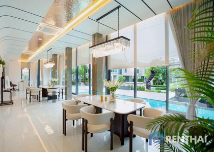 The Lavish - фото 20