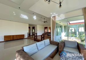 House 3 beds. 272 sq.m. - photo 5