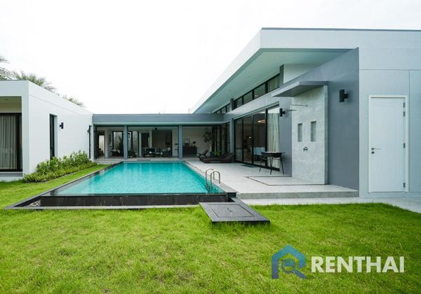 Villa 3 beds. 380 sq.m. - photo 1
