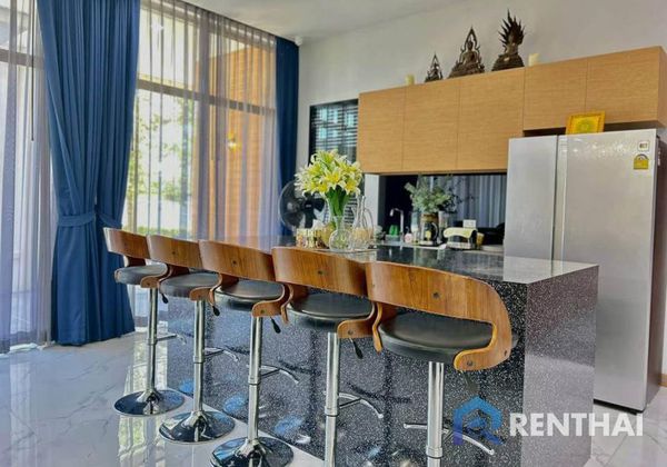 Villa 4 beds. 580 sq.m. - photo 3