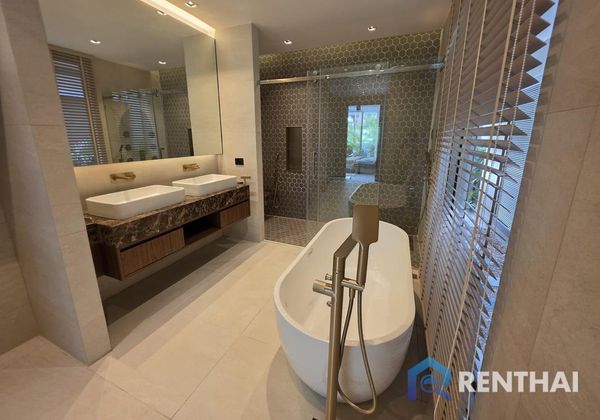 Villa 4 beds. 420 sq.m. - photo 5