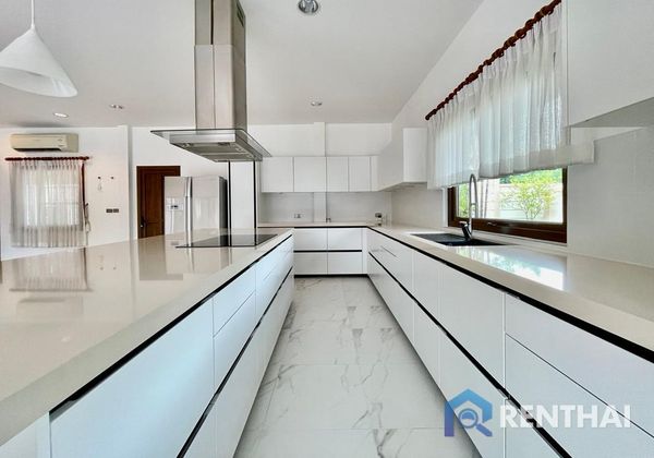 House 3 beds. 206 sq.m. - photo 4