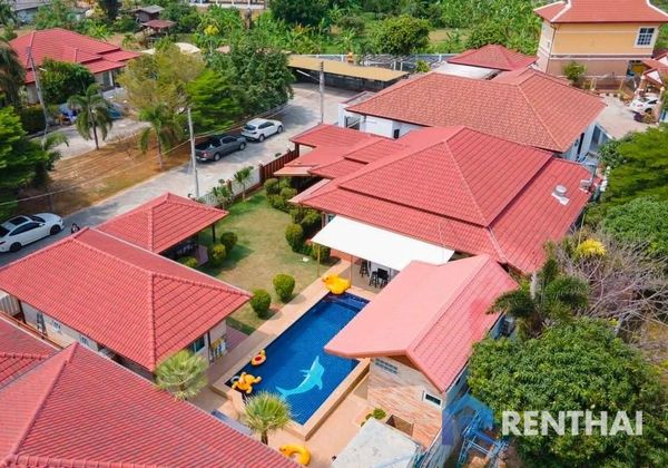 House 6 beds. 300 sq.m. - photo 1