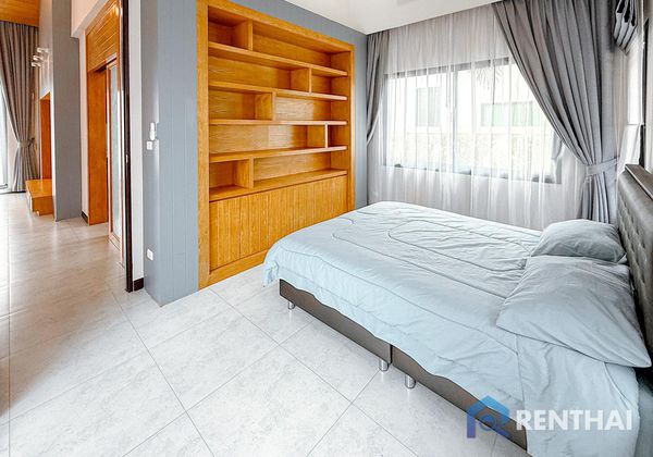 House 3 beds. 270 sq.m. - photo 5