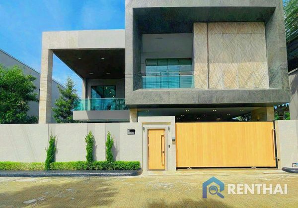 House 4 beds. 257 sq.m. - photo 1