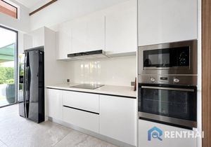 Villa 4 beds. 650 sq.m. - photo 4