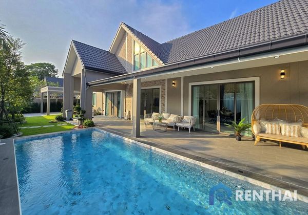 House 4 beds. 270 sq.m. - photo 1