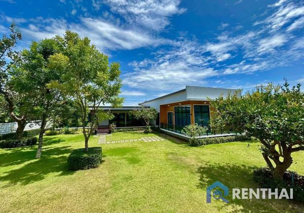 Villa 4 beds. 580 sq.m. - photo 1