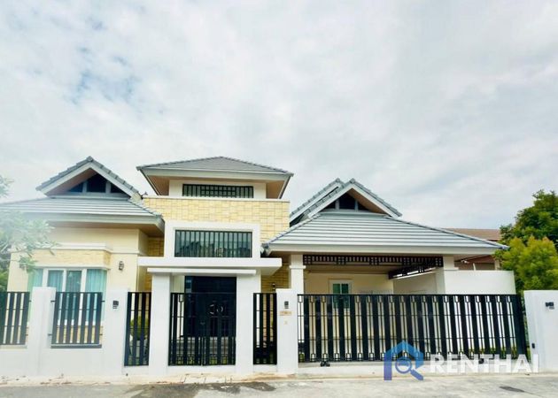 House 3 beds. 360 sq.m. - photo 1