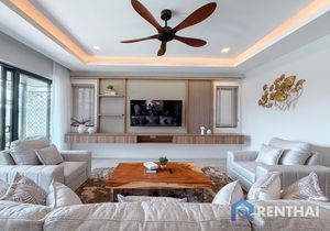 House 4 beds. 441 sq.m. - photo 4