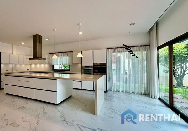 House 3 beds. 206 sq.m. - photo 4