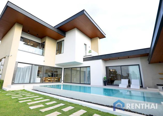 Villa 4 beds. 461 sq.m. - photo 1