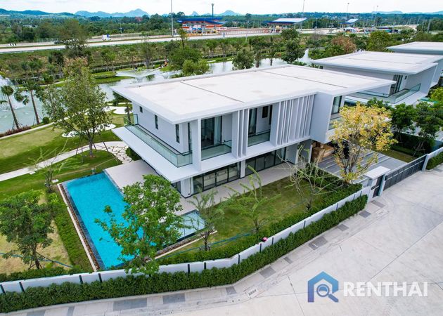 Villa 5 beds. 650 sq.m. - photo 1
