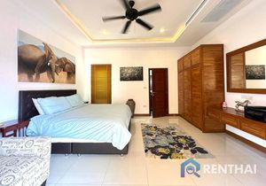 House 3 beds. 380 sq.m. - photo 4