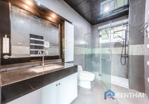 House 3 beds. 288 sq.m. - photo 4