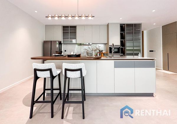 Villa 4 beds. 398 sq.m. - photo 4