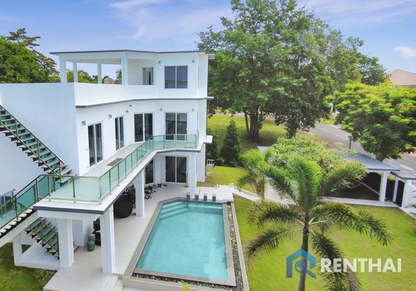 House 4 beds. 200 sq.m. - photo 1