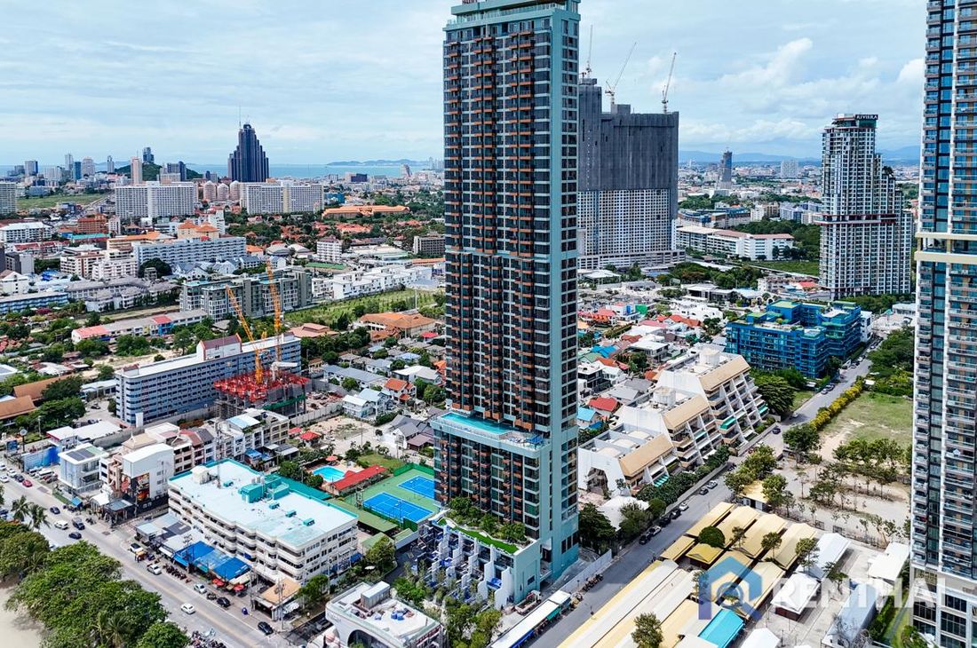 Arom Jomtien - photo 1