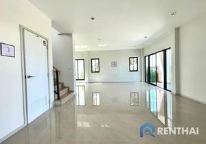 House 3 beds. 230 sq.m. - photo 4