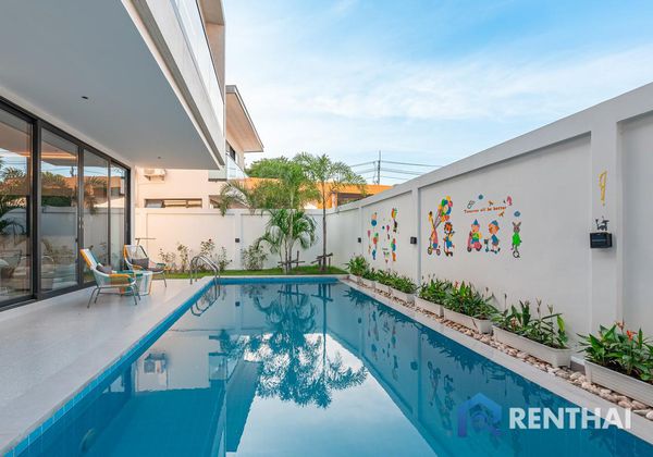 House 4 beds. 316 sq.m. - photo 1
