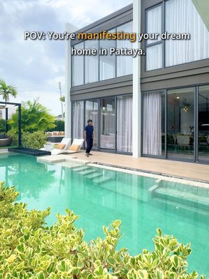 POV: You’re manifesting your dream home in Pattaya.

ภาวนาให้วันหนึ่ง
บ้านหรูหลังนี้จะกลายเป็นบ้านของเรา

HIGHBURY HILL POOL VIL