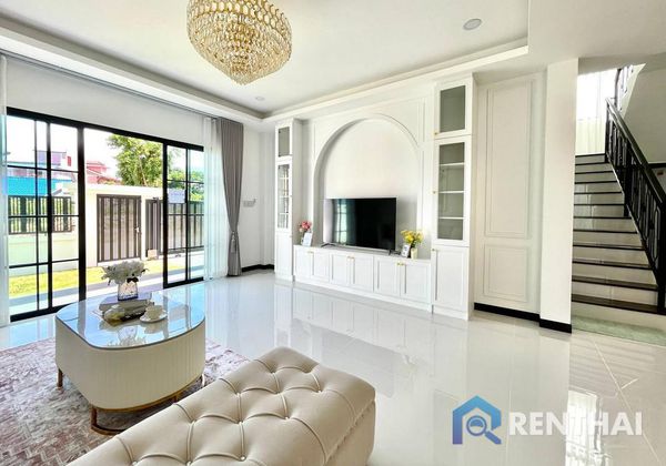 House 4 beds. 150 sq.m. - photo 2