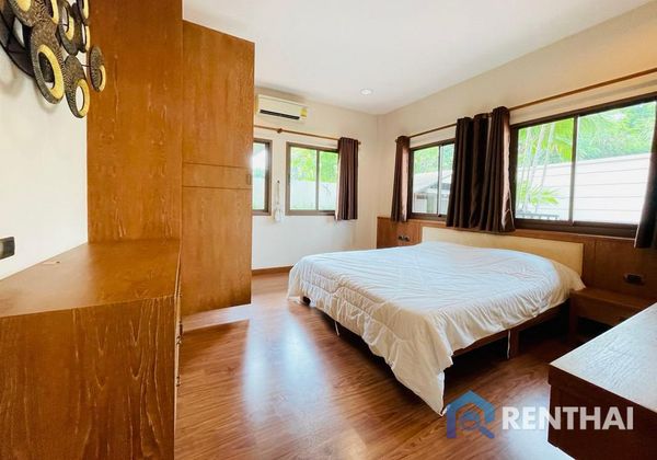 House 3 beds. 206 sq.m. - photo 3