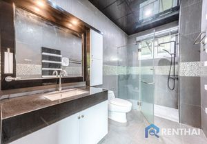 House 3 beds. 288 sq.m. - photo 4