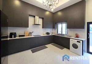 Villa 5 beds. 200 sq.m. - photo 4