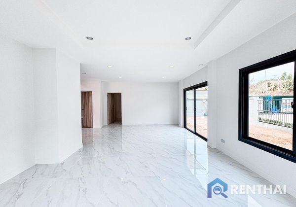 House 4 beds. 190 sq.m. - photo 2
