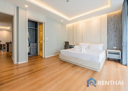 The Regent Condominium - фото 2
