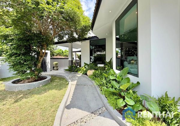 House 3 beds. 350 sq.m. - photo 2