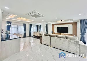 House 4 beds. 360 sq.m. - photo 5